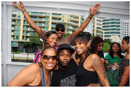 frenzy_boatride_2011-072