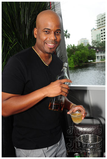 frenzy_boatride_2011-082