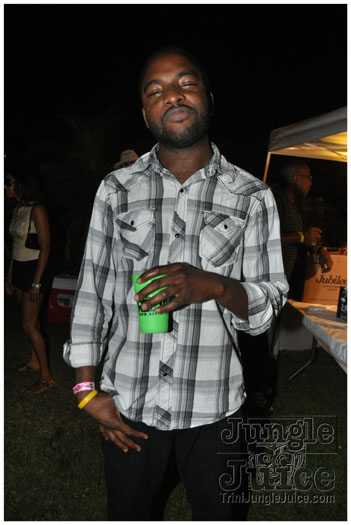 igloo_cooler_fete_apr10-001