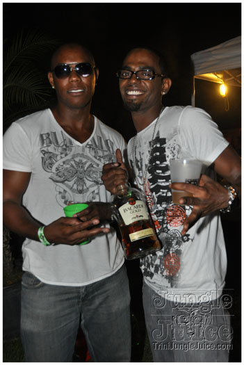 igloo_cooler_fete_apr10-032