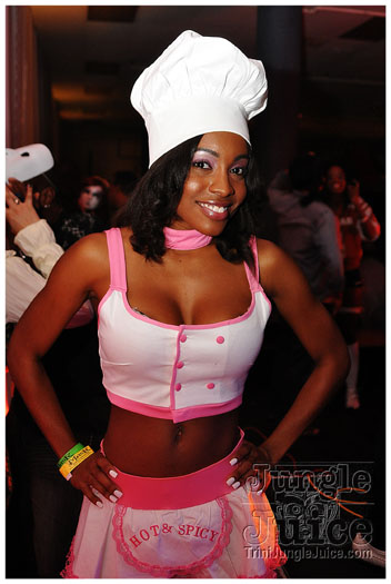 mask_halloween_2011-010