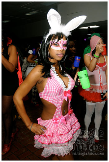 mask_halloween_2011-029