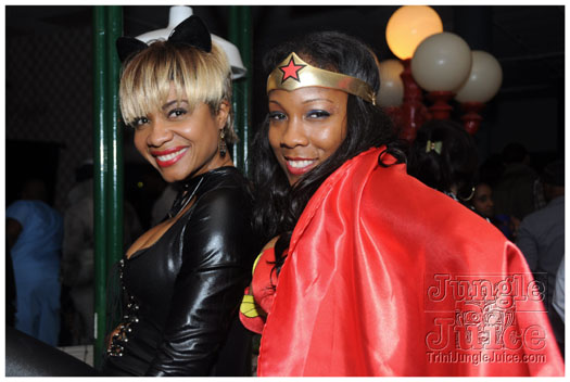 mask_halloween_2011-090