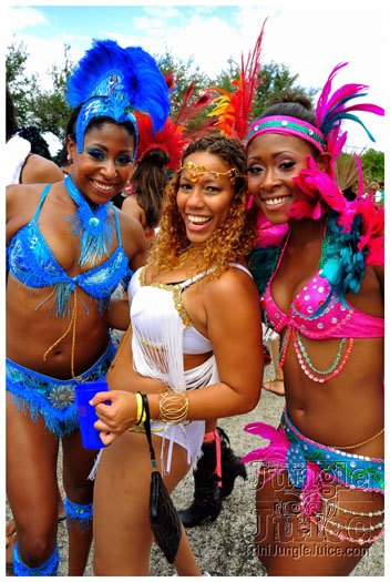 miami_carnival_2011_part1-014