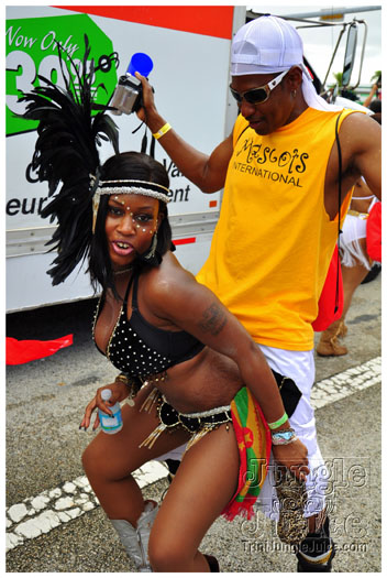 miami_carnival_2011_part1-022