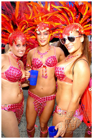 miami_carnival_2011_part1-037