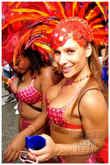 miami_carnival_2011_part1-077