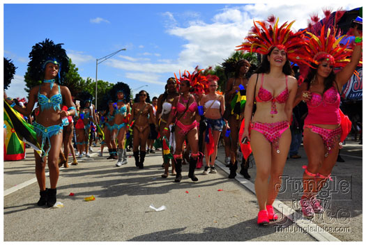 miami_carnival_2011_part1-104