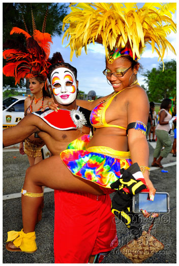 miami_carnival_2011_part2-001