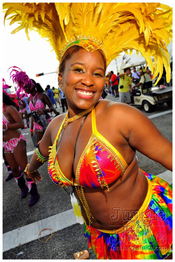 miami_carnival_2011_part2-003
