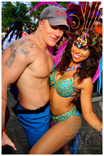 miami_carnival_2011_part2-013