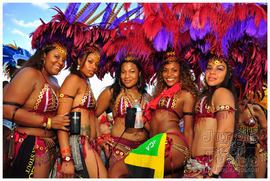 miami_carnival_2011_part2-043