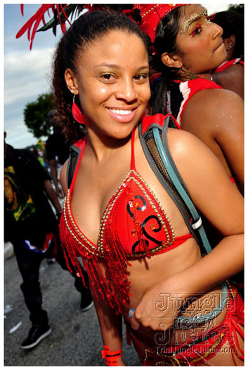 miami_carnival_2011_part2-050
