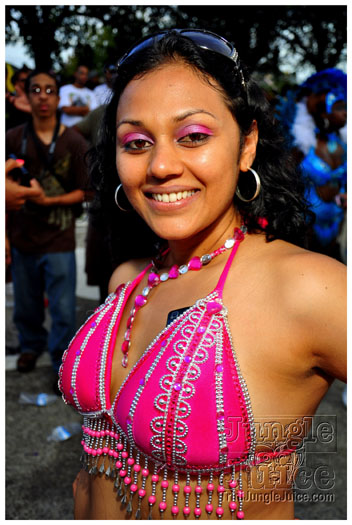 miami_carnival_2011_part2-059