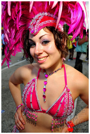 miami_carnival_2011_part2-060