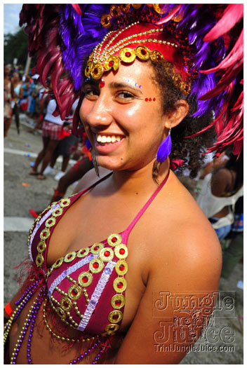 miami_carnival_2011_part2-065
