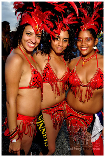 miami_carnival_2011_part2-081
