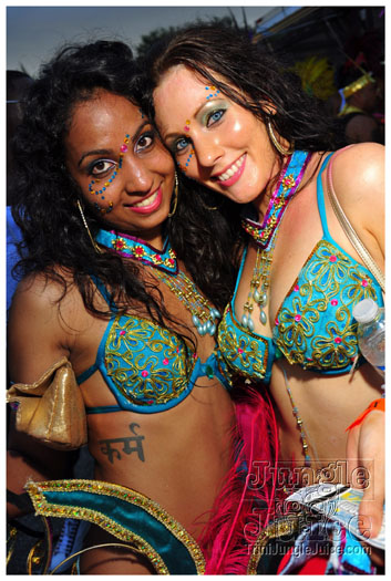 miami_carnival_2011_part2-113