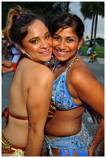 miami_carnival_2011_part2-121
