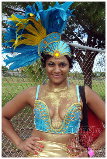 miami_carnival_2011_part3-030