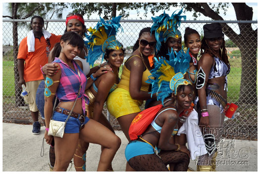 miami_carnival_2011_part3-031