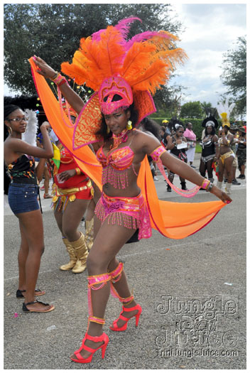 miami_carnival_2011_part3-034