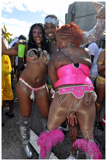 miami_carnival_2011_part3-047