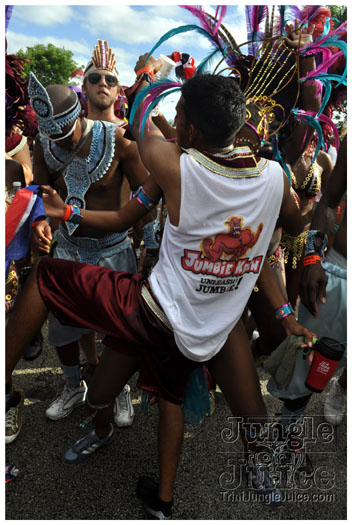 miami_carnival_2011_part3-075