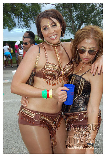 miami_carnival_2011_part3-087