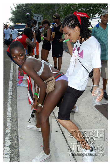 miami_carnival_2011_part3-106