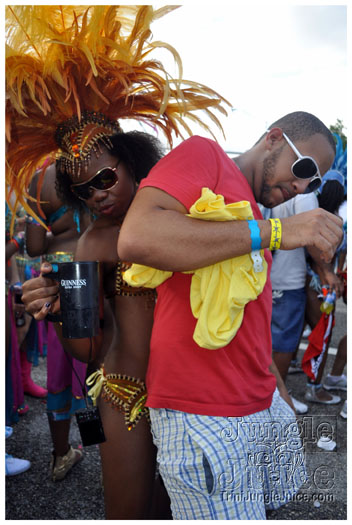 miami_carnival_2011_part3-111