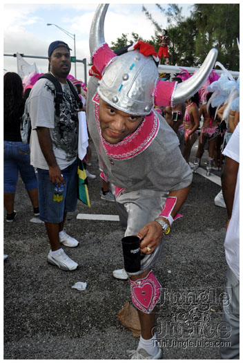miami_carnival_2011_part3-112