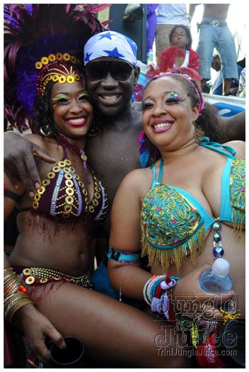 miami_carnival_2011_part3-119
