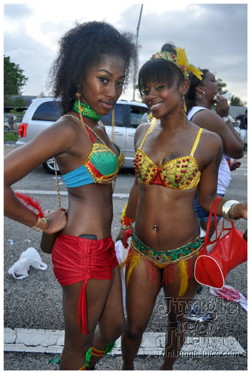 miami_carnival_2011_part3-179