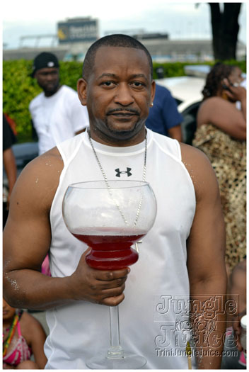 miami_carnival_2011_part4-053