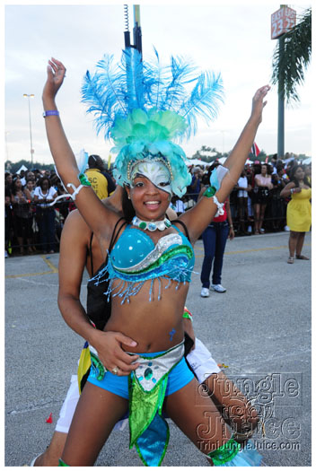 miami_carnival_2011_part4-094
