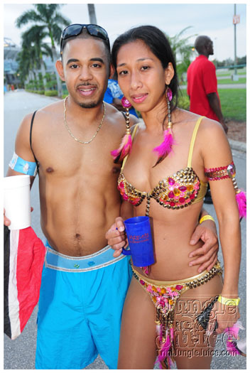 miami_carnival_2011_part4-178