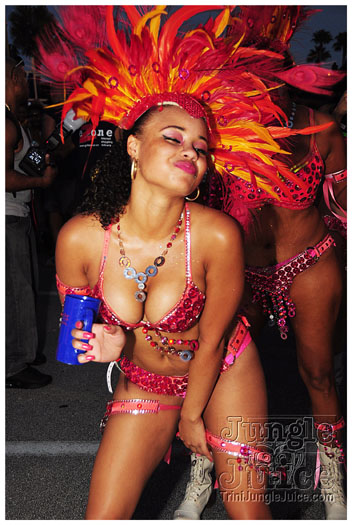 miami_carnival_2011_part4-188