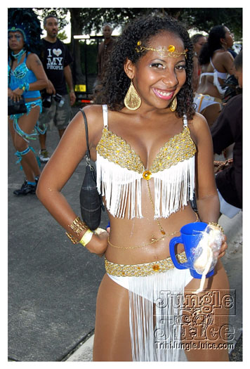 miami_carnival_2011_part5-014