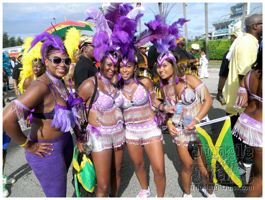 miami_carnival_2011_part5-031