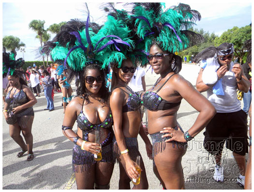 miami_carnival_2011_part5-033