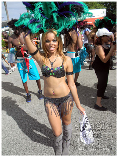 miami_carnival_2011_part5-034