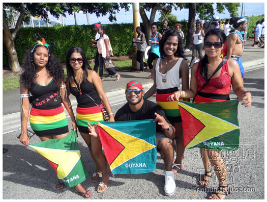 miami_carnival_2011_part5-041