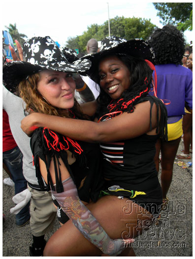 miami_carnival_2011_part5-044