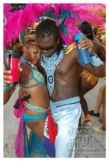 miami_carnival_2011_part5-054