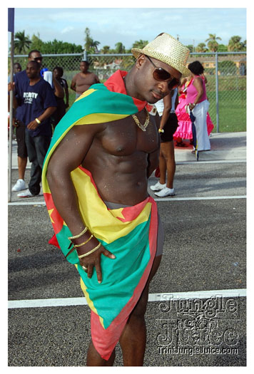 miami_carnival_2011_part5-076