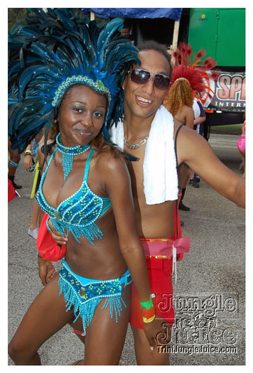 miami_carnival_2011_part5-098