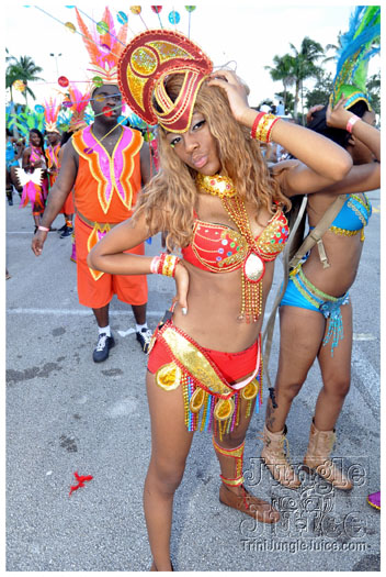 miami_carnival_2011_part5-120