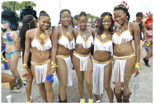 miami_carnival_2011_part6-023