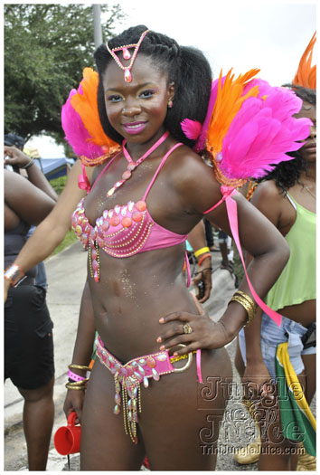miami_carnival_2011_part6-039